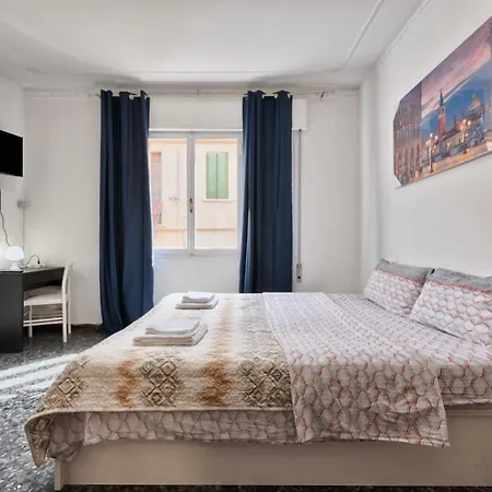 Cozy In With Free Parking Venezia