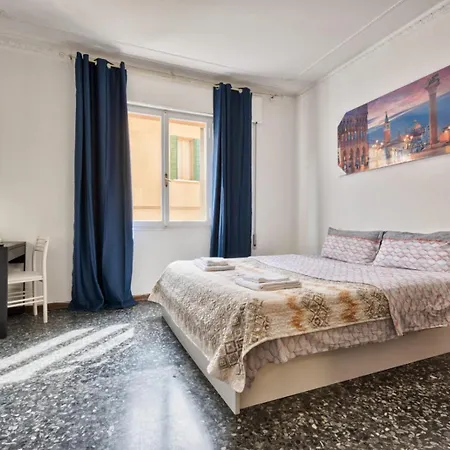 Guest house Cozy In With Free Parking Venice